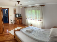 Pensiunea Floare de colt - accommodation in  Apuseni Mountains, Motilor Country, Arieseni (11)