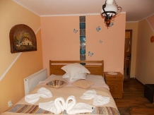 Pensiunea Portas - accommodation in  Slanic Prahova (12)