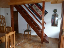 Casa Cânda - accommodation in  Hateg Country (07)