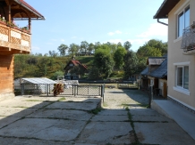 Pensiunea La Domnita - accommodation in  Maramures Country (05)