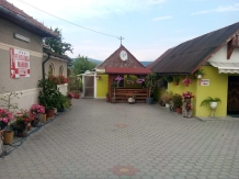 Pensiunea Mariion - accommodation in  Transylvania (03)