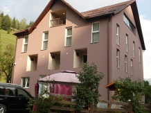 Valea Craiului - cazare Rucar - Bran, Moeciu (01)