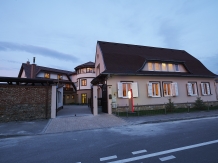 Conacul Ambient - accommodation in  Brasov Depression, Rasnov (08)