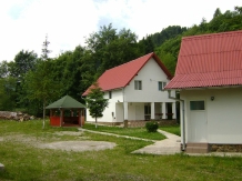 Pensiunea Rustica - accommodation in  Gura Humorului, Bucovina (02)