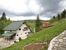 Casa Roua Florilor - accommodation in  Rucar - Bran, Piatra Craiului, Muscelului Country (03)