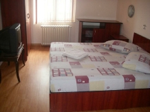 Pensiunea Dana - accommodation in  Black Sea (04)