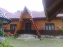 Pensiunea Poiana Marului - accommodation in  Bucovina (01)