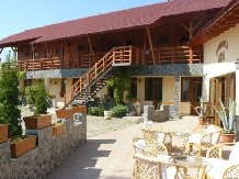 Pensiunea Ara - accommodation in  Apuseni Mountains (04)
