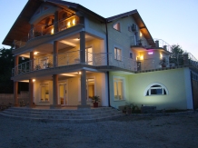 Vila Select - alloggio in  Gola del Danubio, Clisura Dunarii (01)