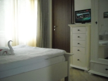 Vila Select - accommodation in  Danube Boilers and Gorge, Clisura Dunarii (10)
