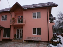 Pensiunea Poalele Gutinului - accommodation in  Maramures Country (02)