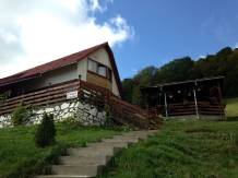 Casa Motilor - accommodation in  Apuseni Mountains (01)