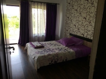 Casa de vacanta Madalina - accommodation in  North Oltenia, Transalpina (09)