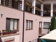 Pensiunea Laura - accommodation in  Apuseni Mountains (06)