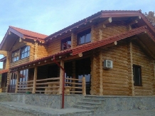 Barlogul Lupului - accommodation in  Moldova (01)