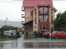 Pensiunea Octogon - accommodation in  Ceahlau Bicaz (01)