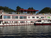 Hotel Plutitor Splendid - cazare Delta Dunarii (05)