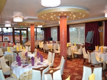 Hotel Plutitor Splendid - accommodation in  Danube Delta (08)