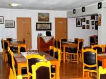 Pensiunea Restaurant Coziana - accommodation in  Olt Valley (42)