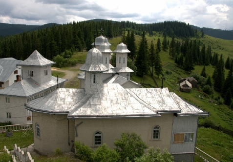 Casa Lus - cazare Vatra Dornei, Bucovina (Activitati si imprejurimi)