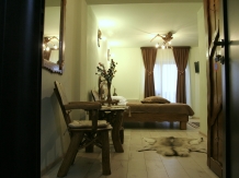 Pensiunea Terra Rosa - cazare Nordul Olteniei (03)