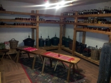 Pensiunea Terra Rosa - cazare Nordul Olteniei (27)