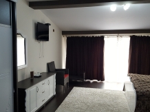 Pensiunea Sophia - accommodation in  Comanesti (23)