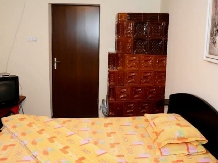 Casa Mika Ciobanus - accommodation in  Slanic Moldova (14)