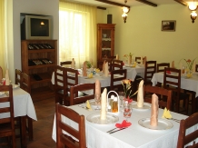 Vila Alisa - accommodation in  Rucar - Bran, Moeciu, Bran (05)