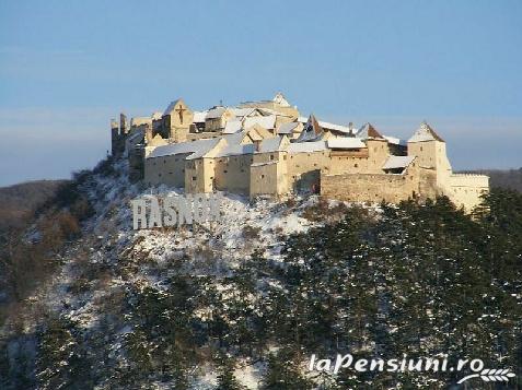 Casuta cu Pridvor - accommodation in  Rucar - Bran, Moeciu, Bran (Surrounding)