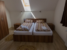 Casa Alba- Fehér Ház din Boghis - accommodation in  Apuseni Mountains (02)