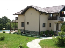 Pensiunea Iulia - cazare Oltenia (04)