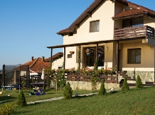Pensiunea Iulia - cazare Oltenia (10)