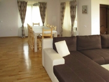 Pensiunea Iulia - accommodation in  Oltenia (80)