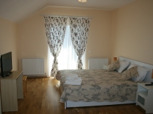 Pensiunea Iulia - accommodation in  Oltenia (100)