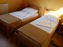 Venesis House - accommodation in  Sighisoara (16)