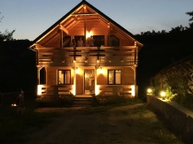 Rural accommodation at  Cabana Neica