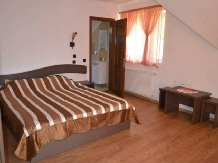 Casa Paula si Calin - accommodation in  Piatra Craiului (12)