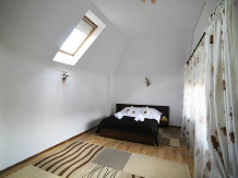 Pensiunea Casa Senchea - accommodation in  Rucar - Bran, Piatra Craiului, Rasnov (17)