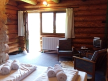 Casa Muntelui Sambata - accommodation in  Fagaras and nearby, Sambata (13)