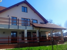 Pensiunea agroturistica Tania-Nora - accommodation in  Ceahlau Bicaz (02)