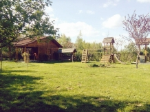 Yellow House Dejani - cazare Fagaras, Sambata (06)