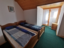 Cabana Bodvaj - cazare Harghita Covasna (12)
