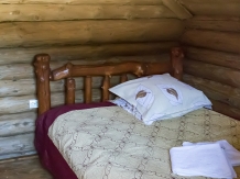 Cabana Strabunilor - accommodation in  Apuseni Mountains, Belis (09)