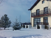 Pensiunea Eduard - accommodation in  Moldova (06)