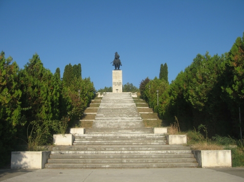 Pensiunea Eduard - cazare Moldova (Activitati si imprejurimi)