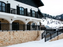 Conacul Luisenthal - cazare Bucovina (03)