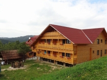 Pensiunea Poiana - accommodation in  Bucovina (09)