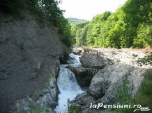 Casa Rosie - cazare Moldova (17)