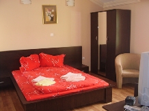 Vila Diana - accommodation in  Baile Felix (10)